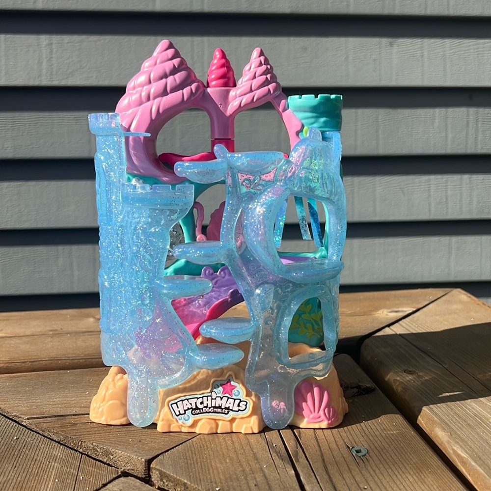 Hatchimal playset